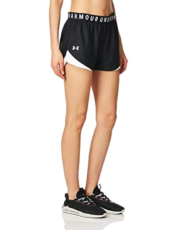 Under Armour Women´s Play Up Shorts 3.0 Loose Gym Shorts for Women with a Flattering Curved Hem, Sweat-Wicking Running Shorts 209488403