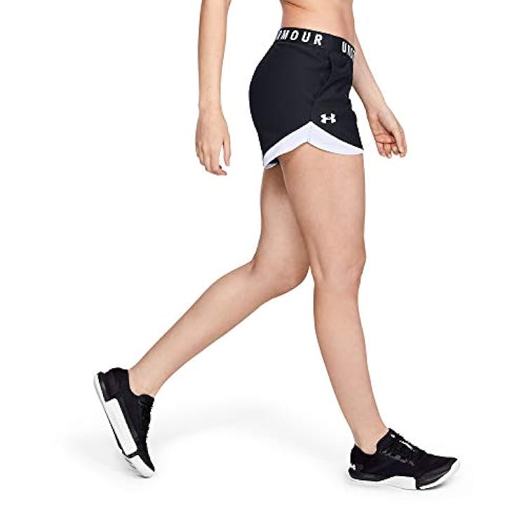 Under Armour Women´s Play Up Shorts 3.0 Loose Gym Shorts for Women with a Flattering Curved Hem, Sweat-Wicking Running Shorts 209488403